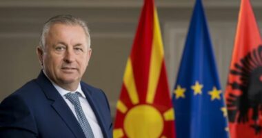 Djali i Ramiz Merkos që ndodhet në listën e zezë, merr licencë për hapje të fakultetit