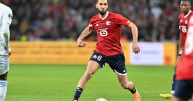 Pësoi atak kardiak gjatë një miniturneu, “fantazisti” i Lille detyrohet të lërë futbollin