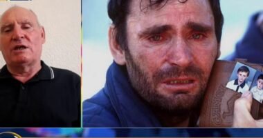 Fotoja ikonike e luftës/ Mustafa tregon historinë emocionuese: Fëmijët i gjeta përmes Kryqit të Kuqit