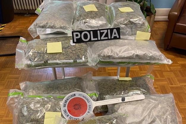 Kapet me drogë me vlerë 1 milion euro, arrestohet shqiptari në Itali. Detaji që e “tradhtoi” para policisë