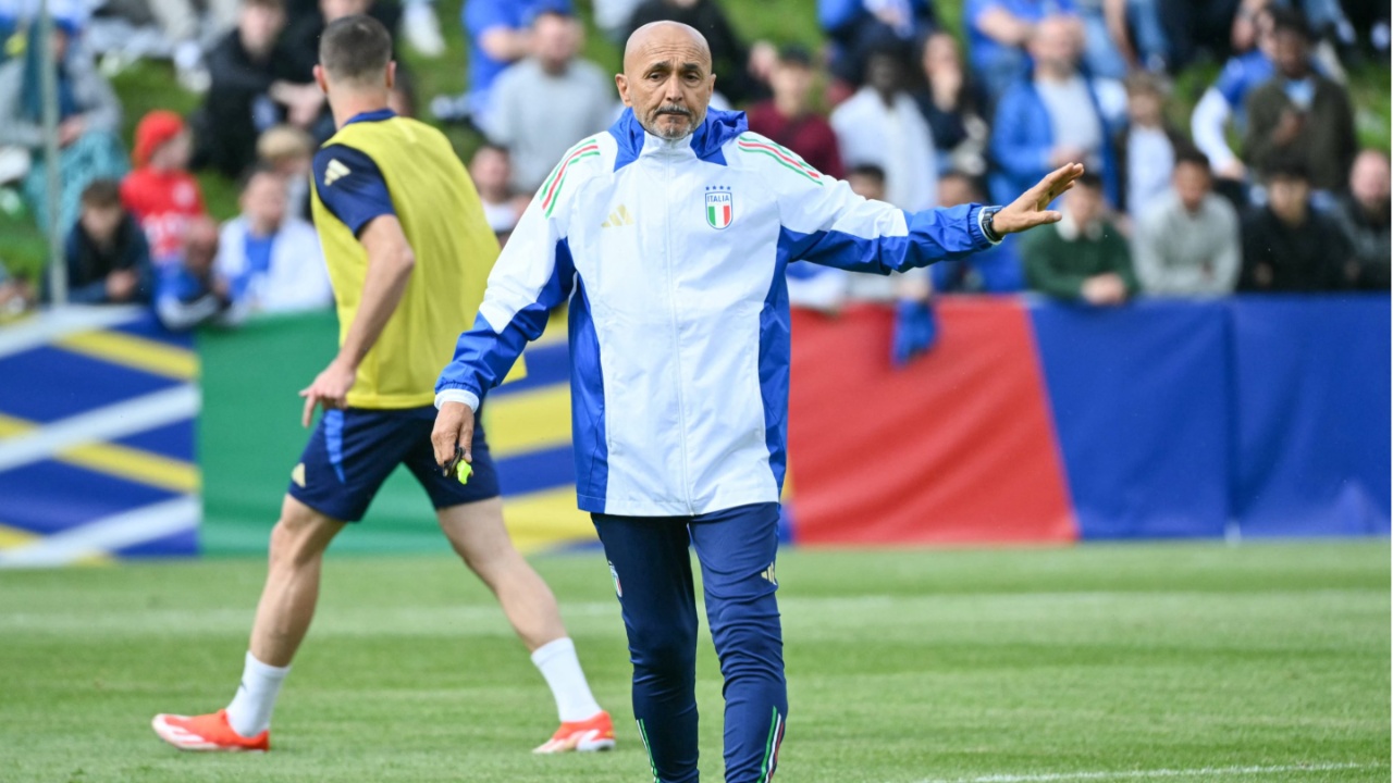 “Regjimi i hekurt” i Spalletti, tekniku italian vendos rregulla të fortë për “Të Kaltërit”