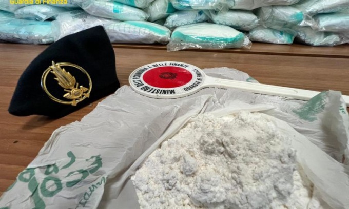 Kapet me 14 kg kokainë, arrestohet 30 vjeçari shqiptar në Itali