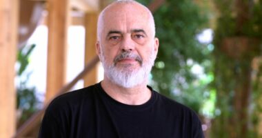 E plotë/ Emisioni i RAI3, Rama: Baltë mbi Shqipërinë, të ardhmen nuk na e përcakton askush!