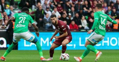 Metz zbret në Ligue 2, skuadra e Saint-Etienne siguron ngjitjen në elitë
