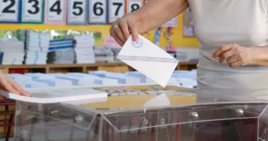 BE zhvendoset djathtas, nacionalistët arrijnë rezultate të mira në disa shtete