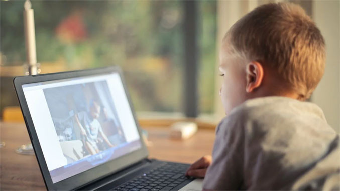 Çfarë kërkojnë fëmijët më shumë në internet?