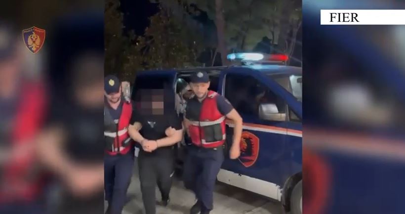 VIDEO/ Kapen duke shitur kokainë dhe kanabis, dy të arrestuar në Fier