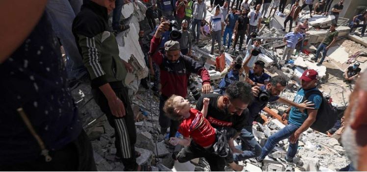 OBSH: Palestinezë në Rripin e Gazës po përballen me uri katastrofike