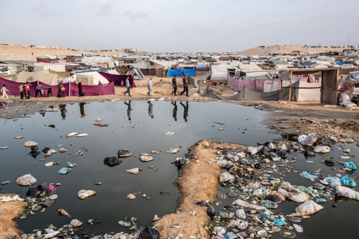 UNRWA: Tonelatat e mbeturinave paraqesin rreziqe “katastrofike” në Gaza