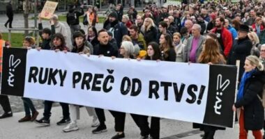 Sllovakia mbyll radion dhe televizionin publik