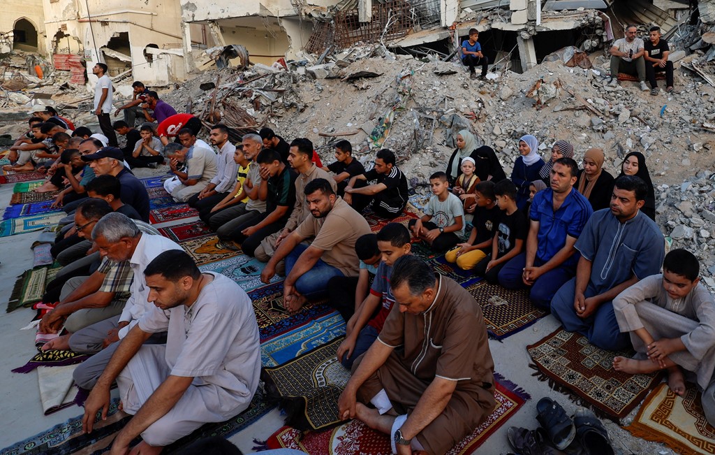 Myslimanët në botë festojnë Kurban Bajramin, nën hijen e konfliktit izraelito-palestinez