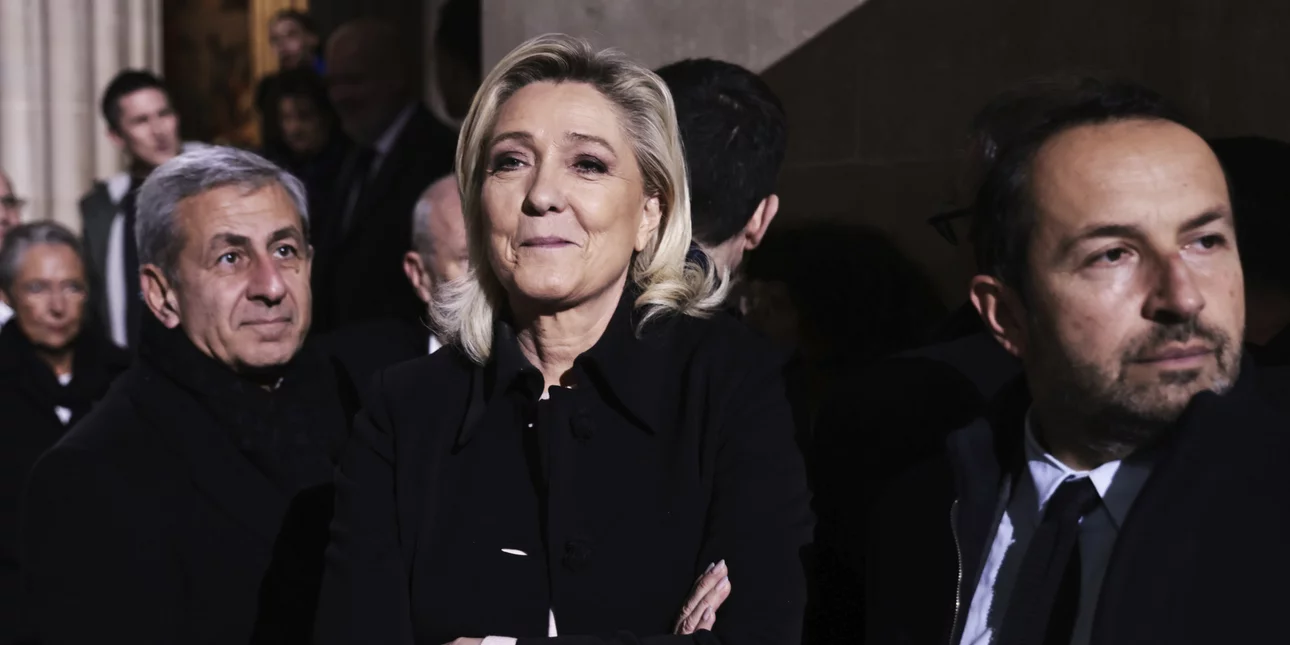 Exit poll-et e nxjerrin fituese, Le Pen: Blloku makronist ka mbaruar