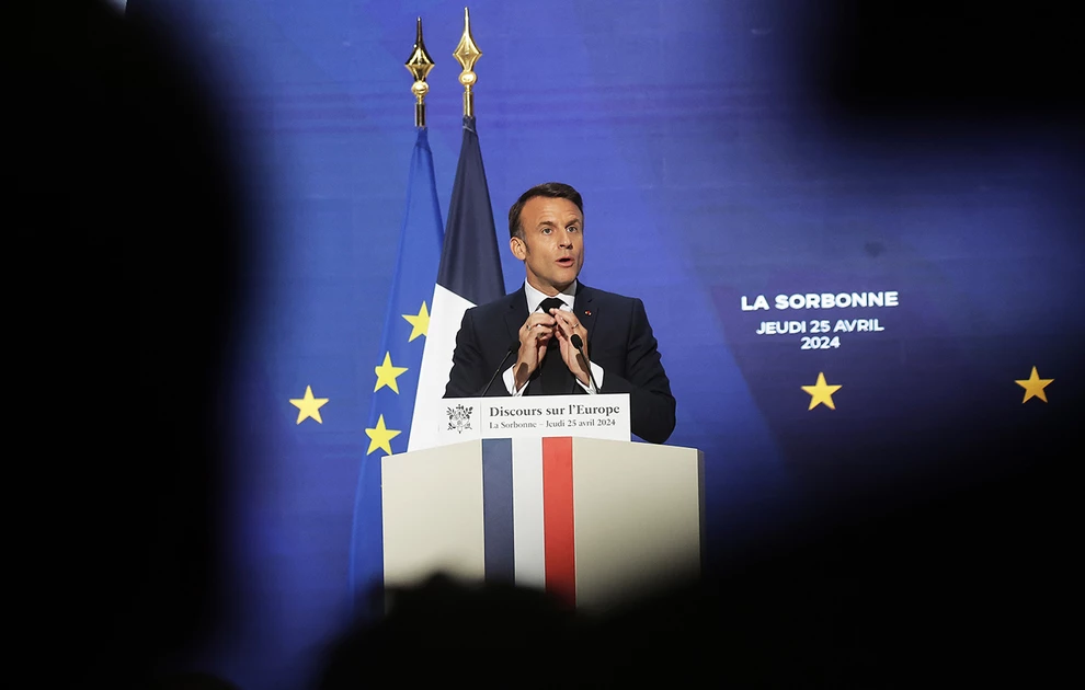 Francë/ 57% e qytetarëve kërkojnë dorëheqjen e Emmanuel Macron