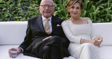 Manjati i medias martohet për herë të pestë në moshën 93-vjeçare