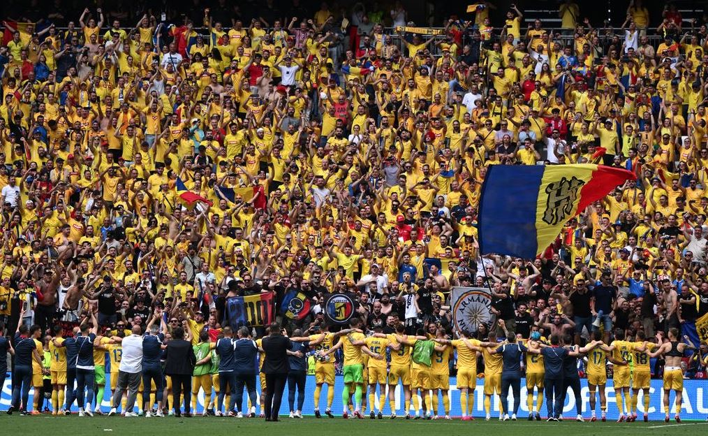 Mesazhe politike në EURO 2024/ Tifozët e Rumanisë provokuan Ukrainën, brohoritën emrin e Putinit në stadium