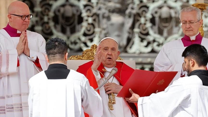 Papa Françesku kërkon veprim të menjëhershëm për të ndihmuar qytetarët e Gazës