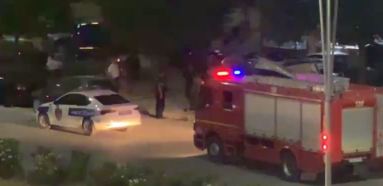 VIDEO/ Merr flakë mjeti lundrues në Vlorë, zjarrfikësit ndërhyjnë në kohë