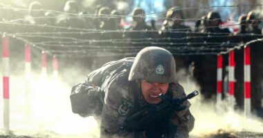 Ushtarët kinezë mbërrijnë në Bjellorusi për “stërvitje antiterroriste”