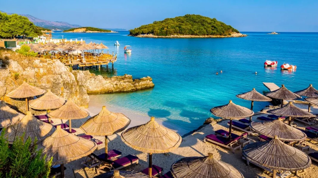 Media britanike: Vizitoni Shqipërinë, destinacionin e bukur evropian me plazhe të mrekullueshme