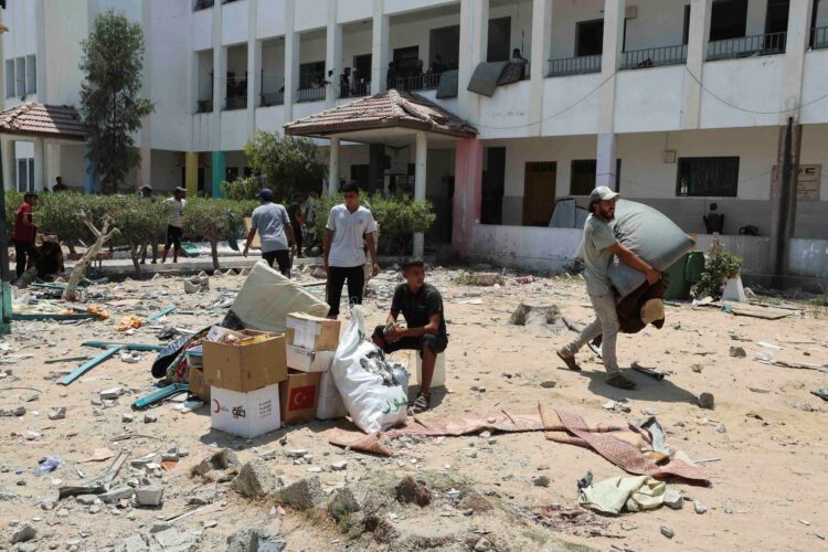 Sulm izraelit ndaj shkollës në Gaza/ 30 të vdekur dhe mbi 100 të plagosur