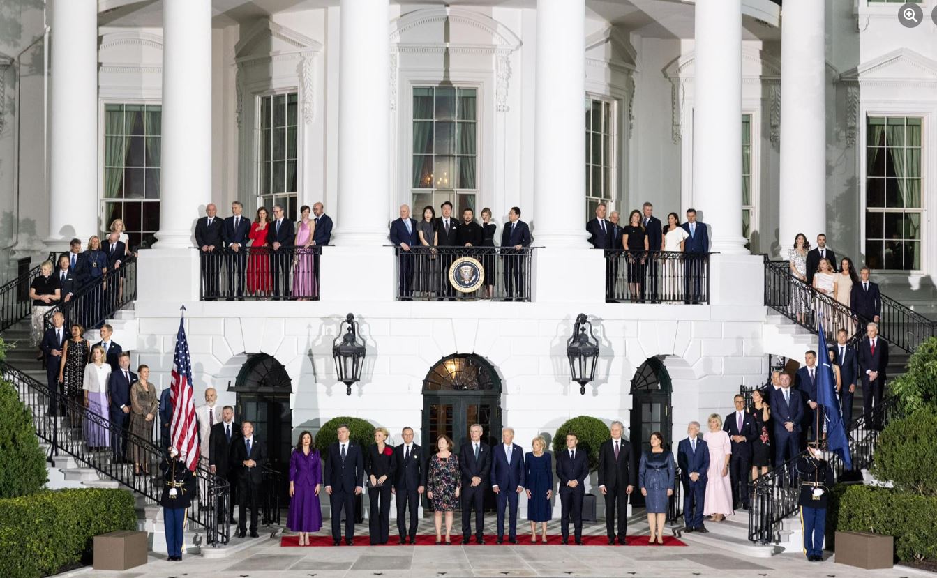 Darka shtetërore në Shtëpinë e Bardhë/ Përkrah me bashkëshorten, kryeministri Rama ndan fotot nga Uashingtoni