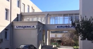 Piu fotoksinë, ndërron jetë në spitalin e Lushnjes 59-vjeçari