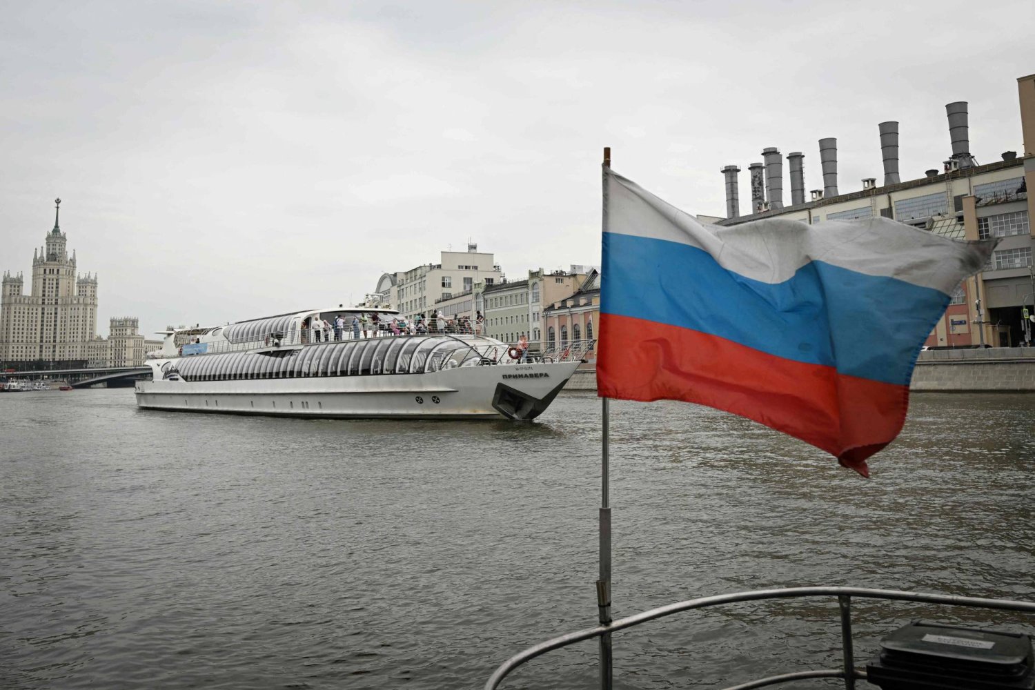 Hakmerret Rusia, rrit tarifat për mallrat nga vendet jo miqësore
