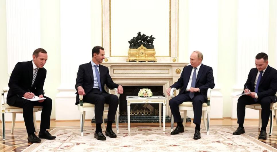 Putin takohet me presidentin e Sirisë në Moskë