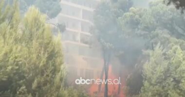 VIDEO/ Situatë kritike në Shëngjin, policia kërkon evakuimin e të gjithë pushuesve