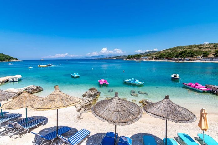 Media spanjolle: Plazhet e Shqipërisë janë një pushim veror që s’do t’i harroni kurrë