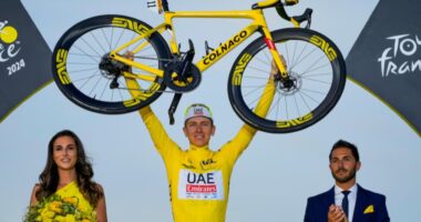 Çiklizëm/ Pogacar “mbreti” i Francës, slloveni triumfon në turneun prestigjioz