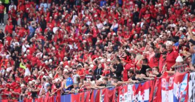 FSHF dhe 6 Federata gjobiten nga UEFA prej sjelljes së tifozëve në Euro 2024