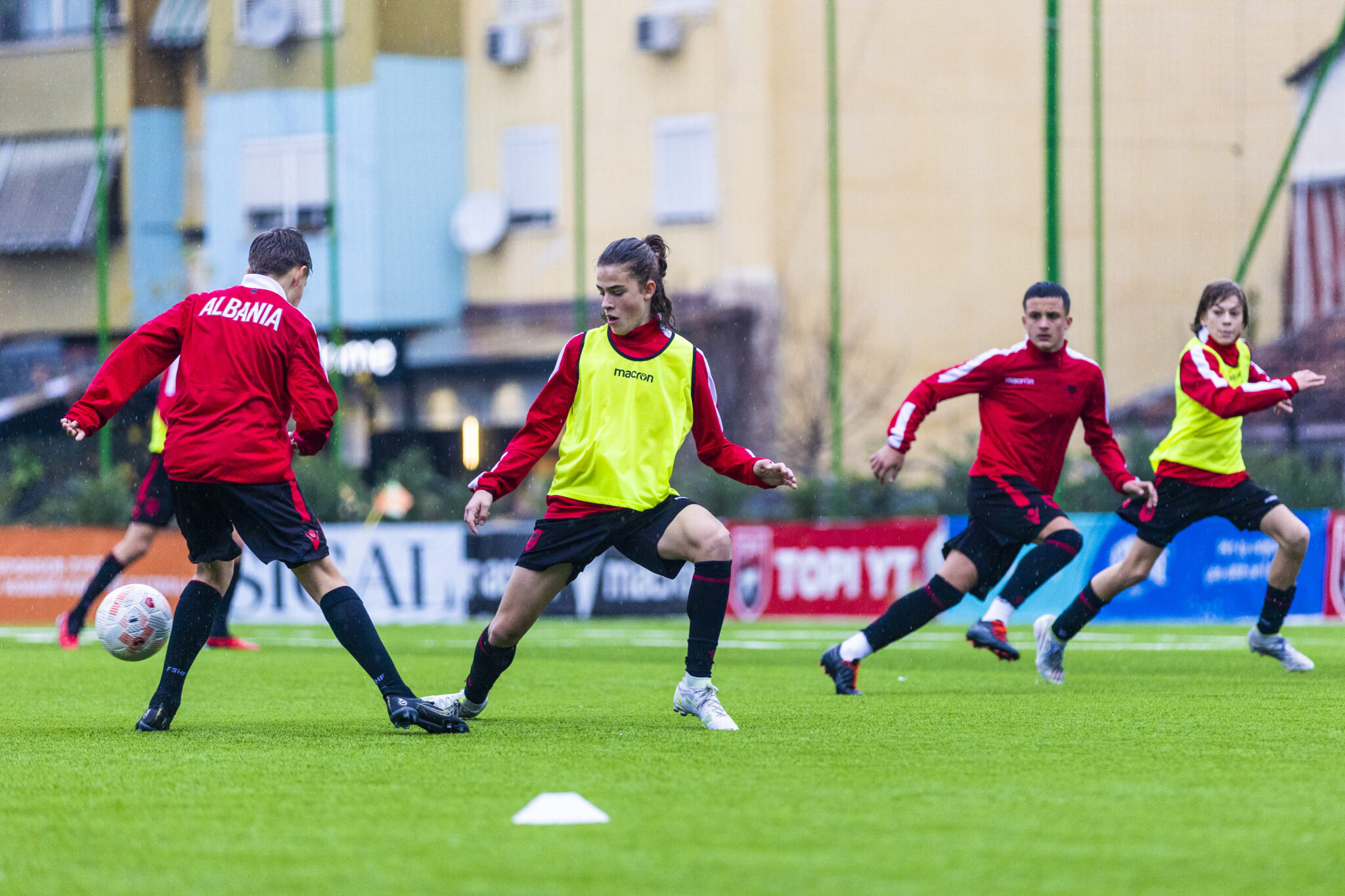 Projekti “Step by Step” rikthehet në muajin gusht, në fushë zbresin lojtarët e grupmoshës U-17