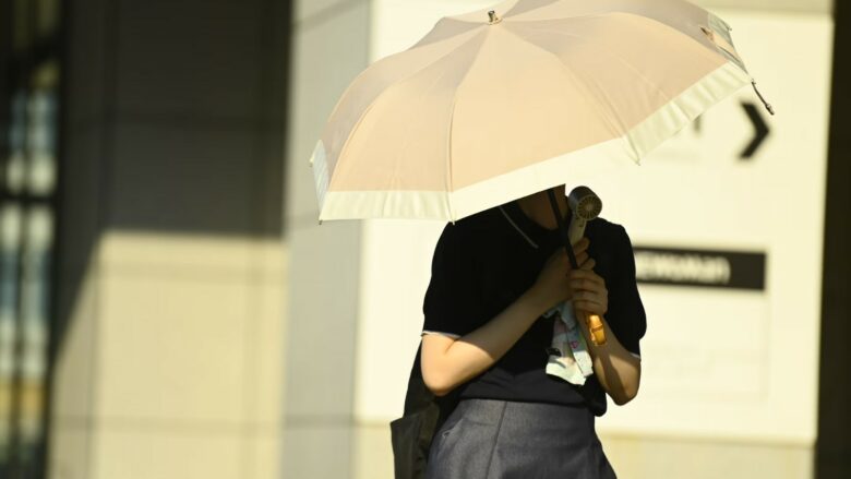 Japoni, autoritetet ngrenë alarmin për shkak të temperaturave të larta