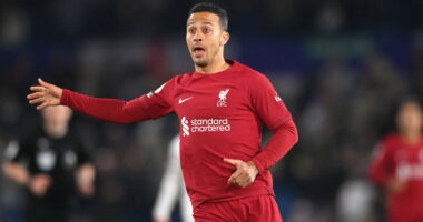 Thiago Alcantara e mbyll me futbollin, spanjolli “var këpucët në gozhdë” në moshën 33-vjeçare