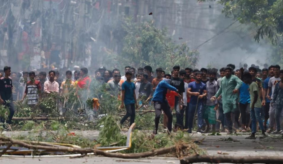 Protestat me 151 të vdekur, gjykata në Bangladesh anulon shumicën e kuotave për vende pune që nxitën trazira