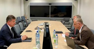 Bislimi pas takimit trepalësh: Pala serbe e interesuar vetëm për Asociacionin