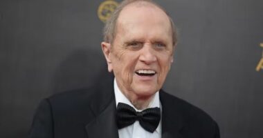 Ndërron jetë në moshën 94 vjeçare komediani legjendar amerikan,  Bob Newhart
