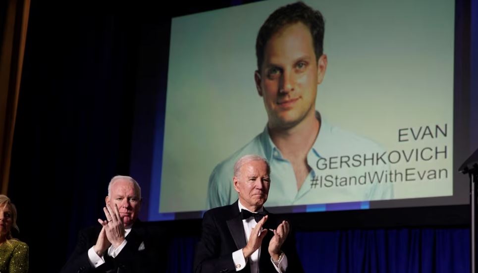 Rusia e dënoi me 16 vite burg, Biden: Vazhdojnë përpjekjet për lirimin e gazetarit Gershkovich