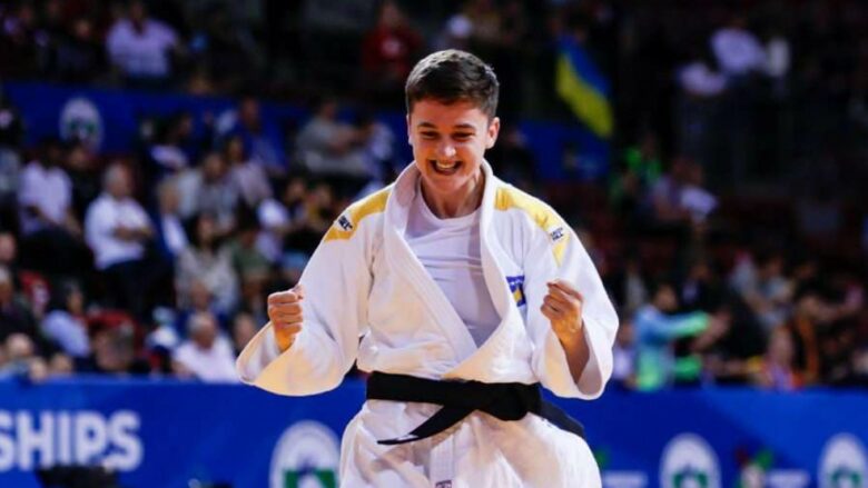 Lojërat Olimpike/ Tjetër medalje për Kosovën, Laura Fazliu siguron të bronztën në xhudo