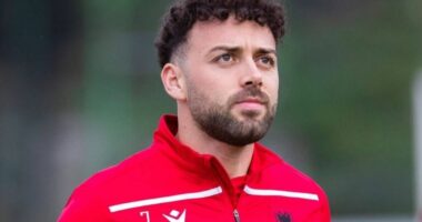 Në kërkim të një aventure të re, Keidi Bare kërkohet në Spanjë e Greqi