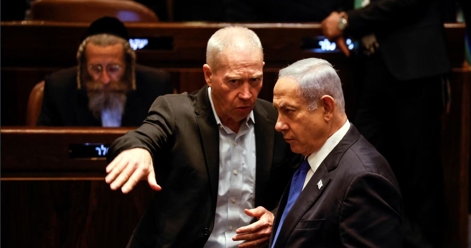 Ministri izraelit i Mbrojtjes: Netanyahu duhet të hetohet për dështimin e 7 tetorit