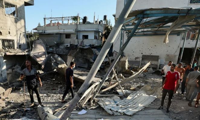 Ushtria izraelite sulmon shkollën në Rripin e Gazës, vriten 16 palestinezë
