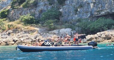 Aksidentoi me skaf pushuesin në Karaburun, Gjykata e Vlorës lë në burg me afat drejtuesin e mjetit lundrues