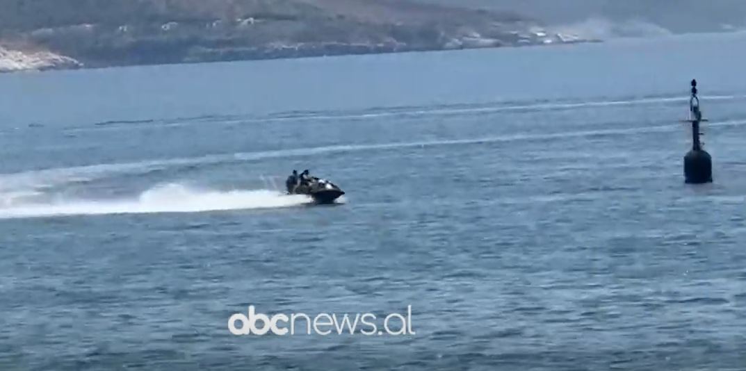 Sarandë/ 13-vjeçarja rrëzohet nga ‘jet-ski’, dërgohet me helikopter te Trauma