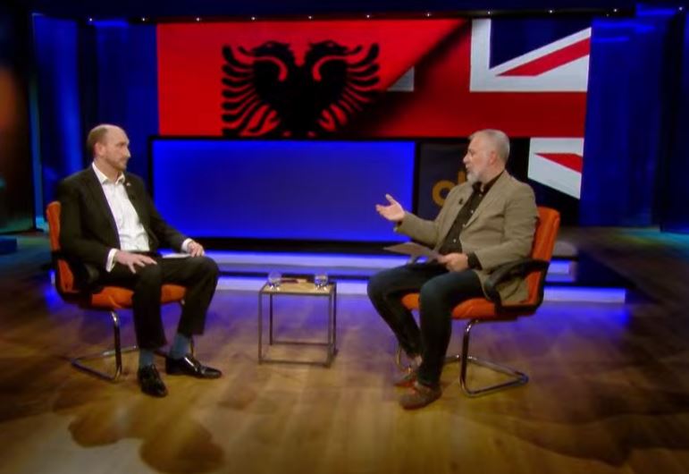 Integrimi/ Alastair King-Smith në “Real Story”: Shqipëria po luan rol të rëndësishëm drejt rrugëtimit në BE