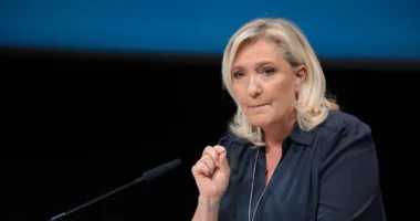 Dënimi i Marine Le Pen/ Bardella: U ekzekutua demokracia franceze
