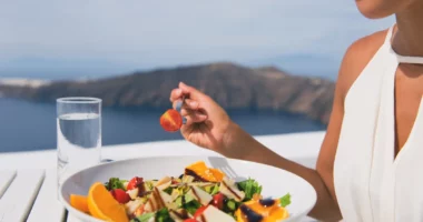 Sipas një studimi, dieta mesdhetare zvogëlon shanset e demencës te gratë