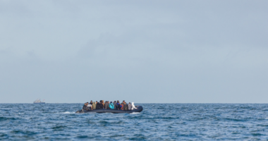 Përmbytet në ishujt Kanarie varka me emigrantë, mbi 80 viktima