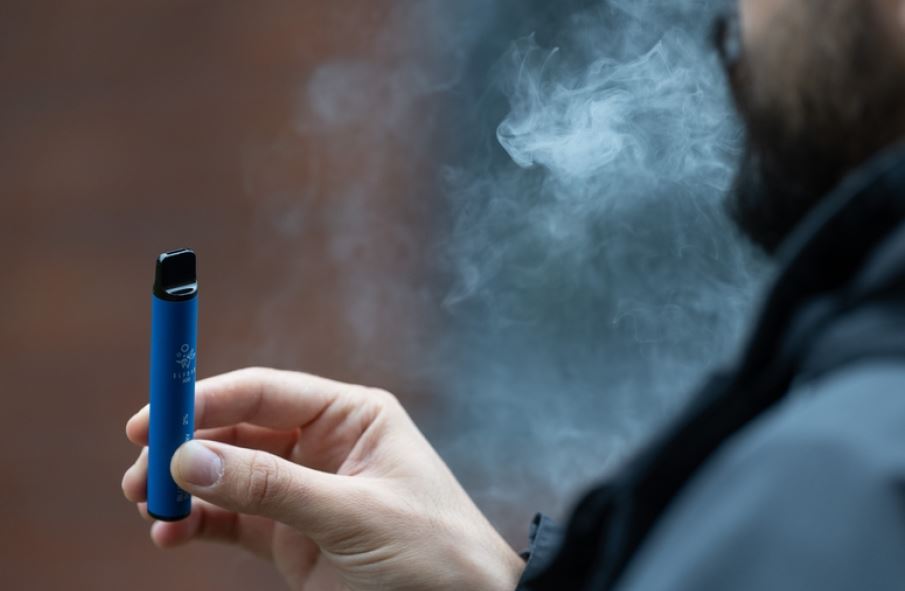 Hyn në fuqi ligji në Australi, nga sot cigaret elektronike mund të blihen vetëm në farmaci
